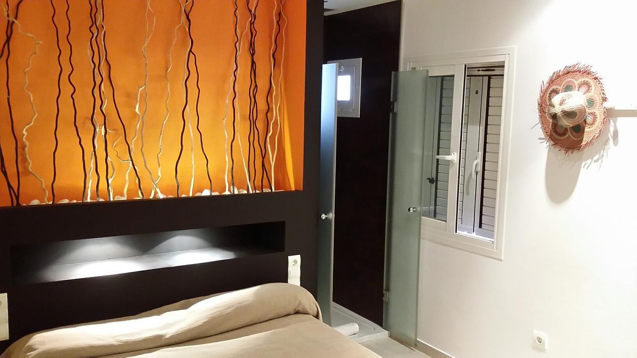 Apartamentos Colomar Santa Eularia des Riu Exterior foto